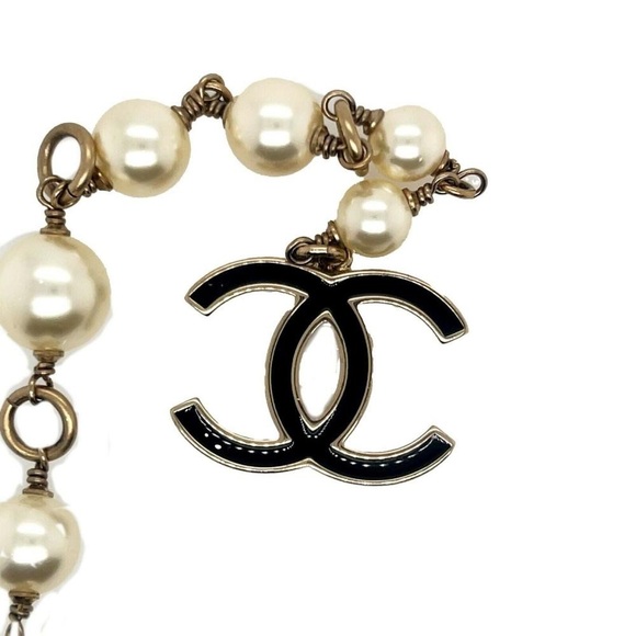 Chanel Coco Charm Pearl Belt Necklace - Picture 9 of 15